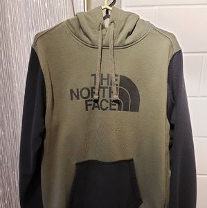 The North Face Half Dome Men's Hoodie - S